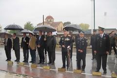 Τιμήθηκε η Ημέρα των Ενόπλων Δυνάμεων στα Τρίκαλα