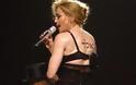 Madonna: Επιμένει στα 54 της να μας δείχνει το γυμνό κορμί της!