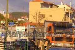Ναύπακτος: Σύγκρουση φορτηγού με Ι.Χ στη γέφυρα του Σκά