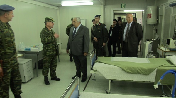 Χαιρετισμός Υφυπουργού Εθνικής Άμυνας κ. Δημήτρη Ελευσινιώτη στην Άσκηση «GORDIAN KNOT 2012» του Στρατηγείου NDC-GR στην περιοχή της Ασσήρου Θεσσαλονίκης - Φωτογραφία 7