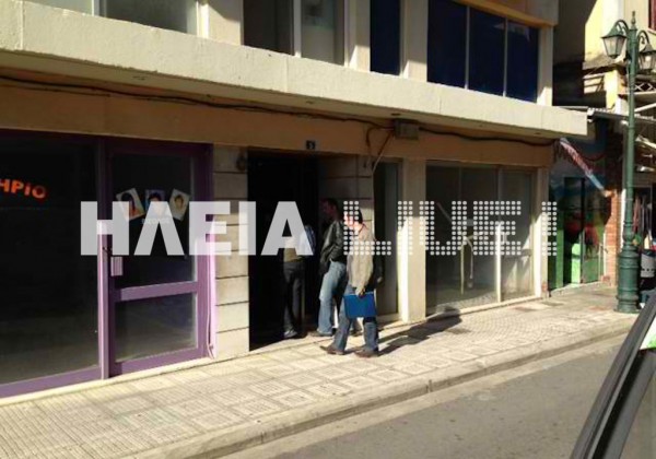 Ηλεία: Νεαρός δικηγόρος βρέθηκε νεκρός από τους γονείς του! - Φωτογραφία 2