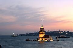 10+1 ιδιαίτεροι φάροι του κόσμου