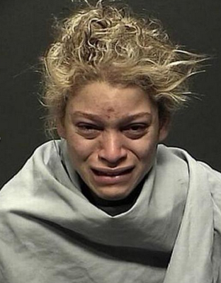 Δείτε πως άλλαξε μετά από 2 χρόνια στη φυλακή η όμορφη φοιτήτρια! - Φωτογραφία 4