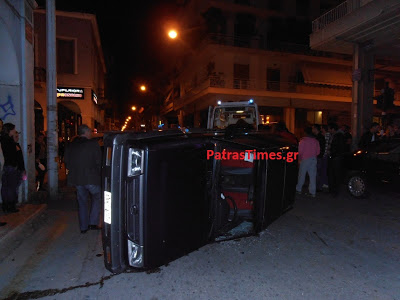 Δείτε φωτογραφίες και βίντεο από το τροχαίο στη Πάτρα - Φωτογραφία 2