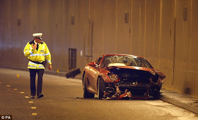 Προς πώληση η τρακαρισμένη Ferrari του Ρονάλντο - Φωτογραφία 3