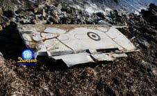 Λέσβος: Φτερό τουρκικού Τ-37 ξέβρασε η θάλασσα - Φωτογραφία 1