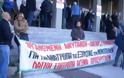 Πάτρα: Συγκέντρωση διαμαρτυρίας της Λαϊκής Επιτροπής Προσφυγικών έξω από τη ΔΕΗ