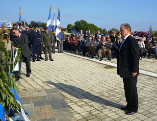 Φωτογραφίες από κατάθεση στεφάνων - Φωτογραφία 1