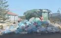 Εικόνες ντροπής με τη Βυτίνα «πνιγμένη» στα σκουπίδια! [video] - Φωτογραφία 2