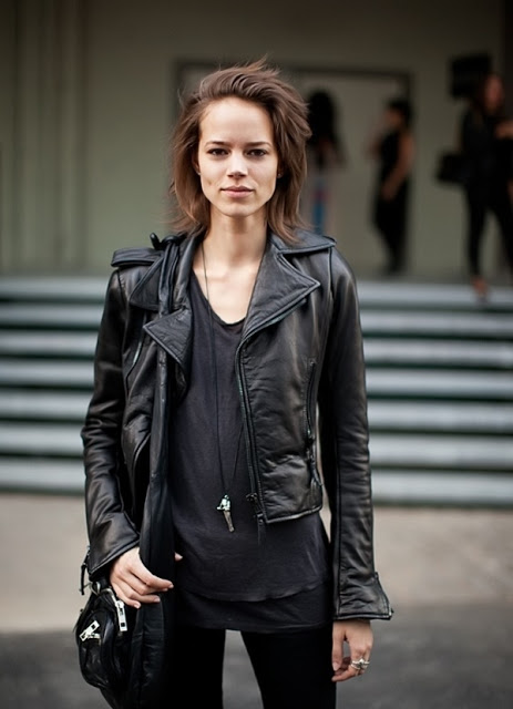 Black Biker Leather Jacket_Πως να το φορέσετε! - Φωτογραφία 21