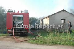 Στυλίδα: Πήρε φωτιά αποθήκη σε αγρόκτημα