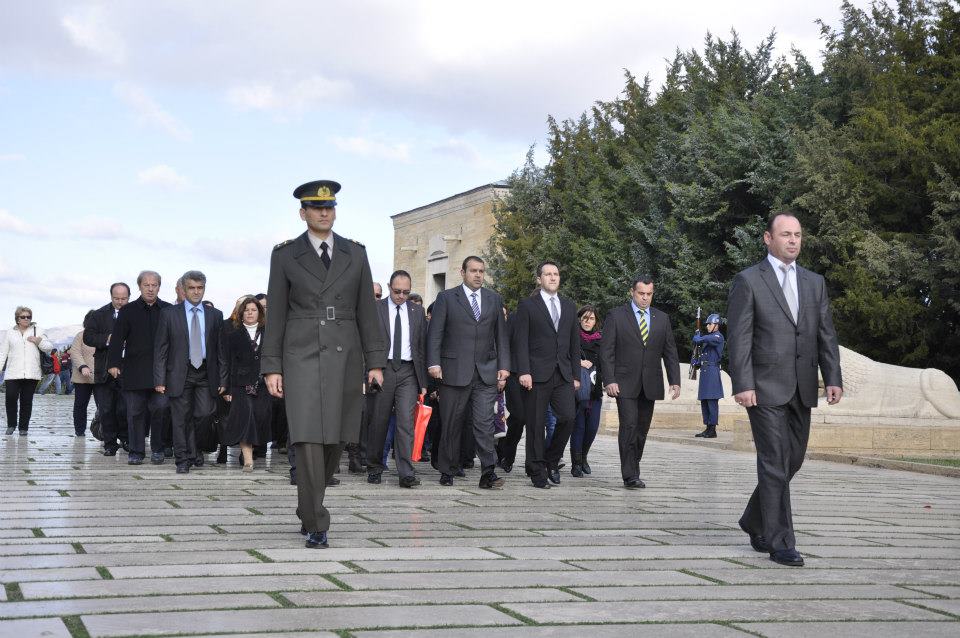 Οι παρακρατικοί προβοκάτορες του προξενείου της Κομοτηνής, για οδηγίες στην Τουρκία - Φωτογραφία 3