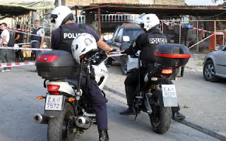 Αθίγγανος τραυμάτισε αστυνομικό στην Ηγουμενίτσα - Φωτογραφία 1