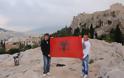 Αφού σήκωσαν την αλβανική σημαία στον ιερό βράχο , τώρα μας πουλάνε φιλία οι Αλβανοί ! Θορυβήθηκαν μάλλον από τις αντιδράσεις μας..