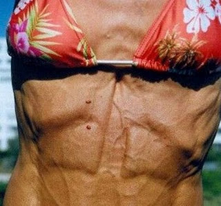 Δείτε πώς καταντούν οι γυναίκες bodybuilder όταν γεράσουν! - Φωτογραφία 2