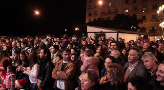 ΦΩΤΙΣΜΕΝΗ ΑΡΙΣΤΟΤΕΛΟΥΣ Στη Θεσσαλονίκη μπήκαν τα Χριστούγεννα! - Φωτογραφία 4