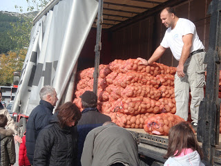 Το κίνημα της πατάτας και του λαδιού επέστρεψε στην Ξάνθη – προϊόντα χωρίς μεσάζοντες - Φωτογραφία 1