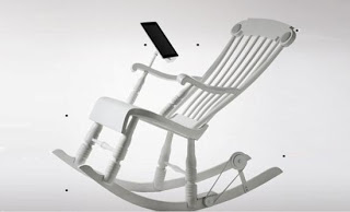 Καρέκλα φορτίζει συσκευές της Apple ενώ κινείται - Φωτογραφία 1
