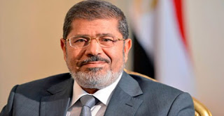 Ο αιγυπτιακός Τύπος καταγγέλλει τη «δικτατορία» του Μόρσι - Φωτογραφία 1