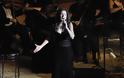 Η Βίκυ Λέανδρος συγκέντρωσε σε συναυλία 170.000 ευρώ για τα παιδιά της Ελλάδας