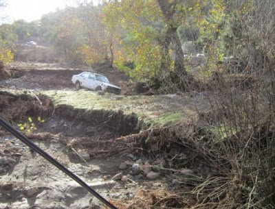 Σε απόγνωση οι κάτοικοι του Αμπελικού και του Σταυρού [video] - Φωτογραφία 2