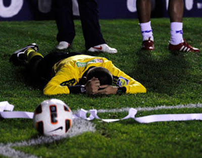 Ποδοσφαιριστές ξυλοκόπησαν διαιτητή μέχρι θανάτου! - Φωτογραφία 1