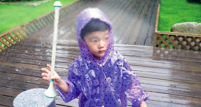Η... αόρατη ομπρέλα σε προστατεύει από τη βροχή - Φωτογραφία 1
