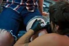 Το τατουάζ που κυκλοφορεί στο διαδίκτυο και έχει συγκινήσει τους πάντες!!