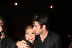 Όλη η ελληνική showbiz στην επίσημη πρεμιέρα της «Μιας Τρελής Τρελής Σαραντάρας!»