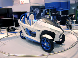 Concept με τρεις τροχούς το SYM EX3 - Φωτογραφία 1