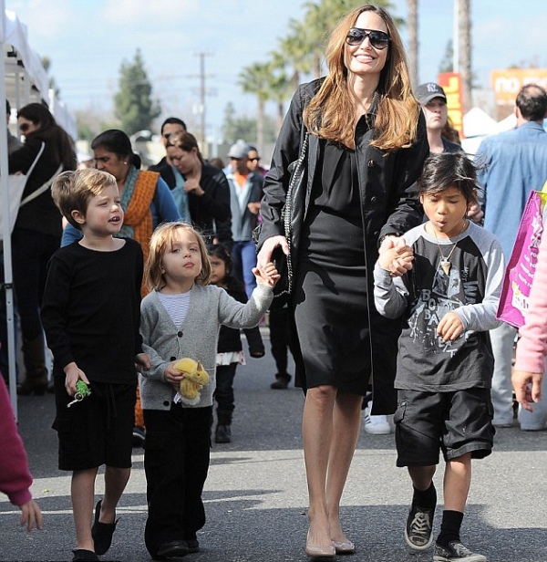 Brad Pitt – Angelina Jolie: Πήραν τις βέρες τους και ετοιμάζονται για γάμο! - Φωτογραφία 4