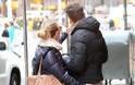 Scarlett Johansson: παθιασμένα φιλιά με το νέο της amore, στη μέση του δρόμου! - Φωτογραφία 4