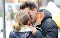 Scarlett Johansson: “Καυτά” φιλιά με τον νέο της σύντροφο!