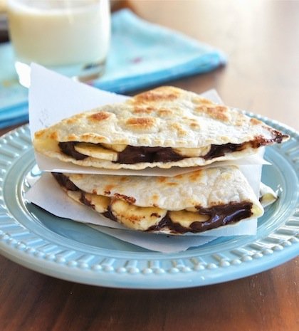 Τραγανές tortillas με σοκολάτα και μπανάνα - Φωτογραφία 1