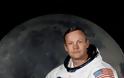 Πεθαίνοντας ο Neil Armstrong  πήρε μαζί τα μυστικά του, Τι είδε στο φεγγάρι.