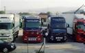 Με απεργία διαρκείας αντιδρούν οι ιδιοκτήτες φορτηγών Δημοσίας Χρήσης