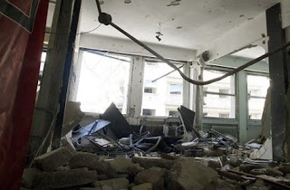 Η «Άτυπη Αναρχική Ομοσπονδία» ανέλαβε την ευθύνη για τη βόμβα στα γραφεία της Χρυσής Αυγής - Φωτογραφία 1