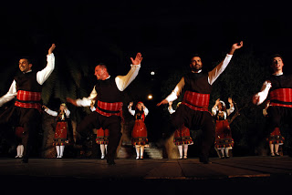 Στα πομακοχώρια της Ξάνθης το χορευτικό του Δήμου Πατρέων - Φωτογραφία 1