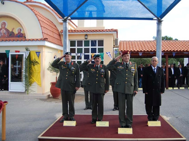 Τελετή Ονομασίας των Δόκιμων Εφέδρων Αξιωματικών Πεζικού της 2012 Δ’ ΕΣΣΟ, στη ΣΕΑΠ - Φωτογραφία 2