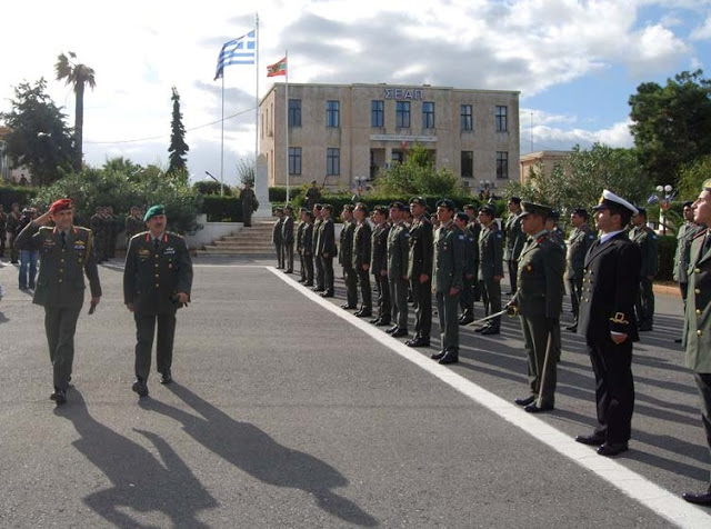 Τελετή Ονομασίας των Δόκιμων Εφέδρων Αξιωματικών Πεζικού της 2012 Δ’ ΕΣΣΟ, στη ΣΕΑΠ - Φωτογραφία 3