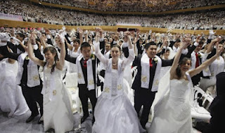 2.000 ζευγάρια παντρεύτηκαν ταυτόχρονα - Φωτογραφία 1