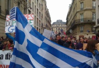 «Είμαστε όλοι Έλληνες» και στην παρέλαση της ομογένειας - Φωτογραφία 1