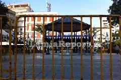 Λαμία: Κάγκελα παντού...και νεραντζιές χωρίς νεράντζια!