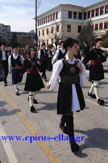 Γιορτάστηκε και στα Γιάννενα η εθνική μας επέτειος, χωρίς έκτροπα. Πλήρης πολιτική απουσία από την παρέλαση. - Φωτογραφία 4