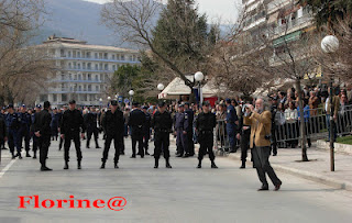 Αποστειρωμένη παρέλαση στη Φλώρινα - Φωτογραφία 8