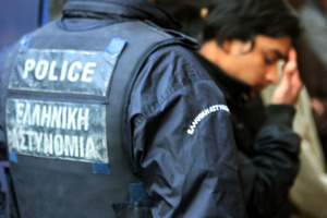 Σε εξέλιξη επιχείρηση σκούπα της Αστυνομίας στο κέντρο της Αθήνας - Φωτογραφία 1