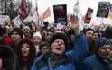 Συνέλαβαν διαδηλωτές της αντιπολίτευσης στη Ρωσία