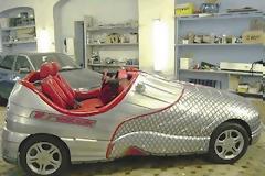 Και όμως... αυτά τα αμάξια... υπάρχουν!