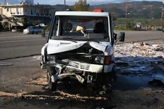 Αγρίνιο: Παλιοσίδερα έγιναν δυο ΙΧ μετά από σφοδρή σύγκρουση - Δείτε φωτό
