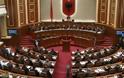 Κατατέθηκε στην αλβανική βουλή το προκλητικό ψήφισμα των τσάμηδων